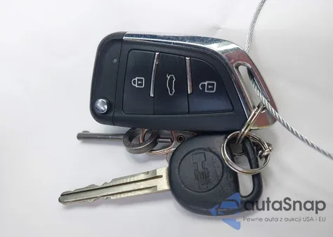 2008 Hummer H3 Suv из США, поврежденный, VIN 5GTEN13E888155891